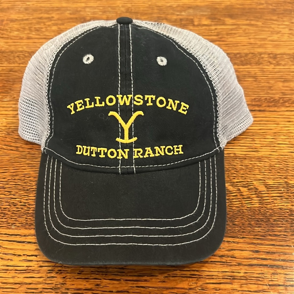 NWOT Yellowstone Hat Black + Yellow + Gray Mesh Embroidered